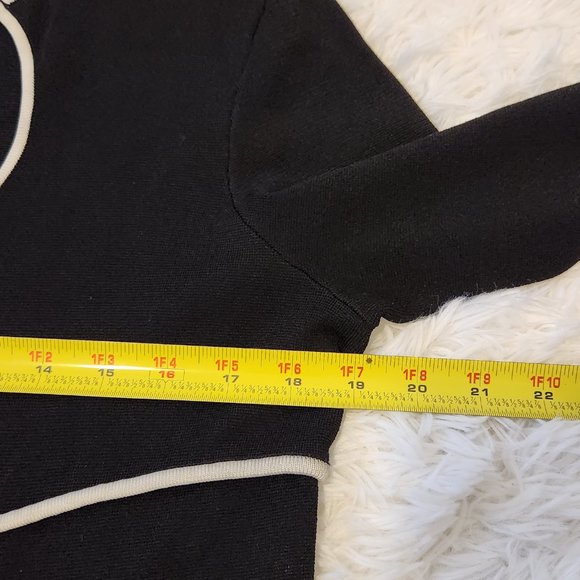 Escada zip top - Picture 9 of 12